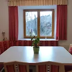 Winklerhof אוץ