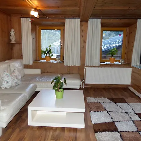 Winklerhof 1 *