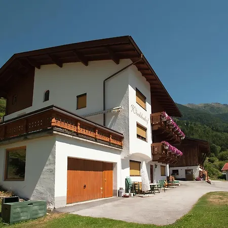 Winklerhof Apartment *