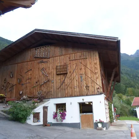 Winklerhof 1 Apartment Oetz